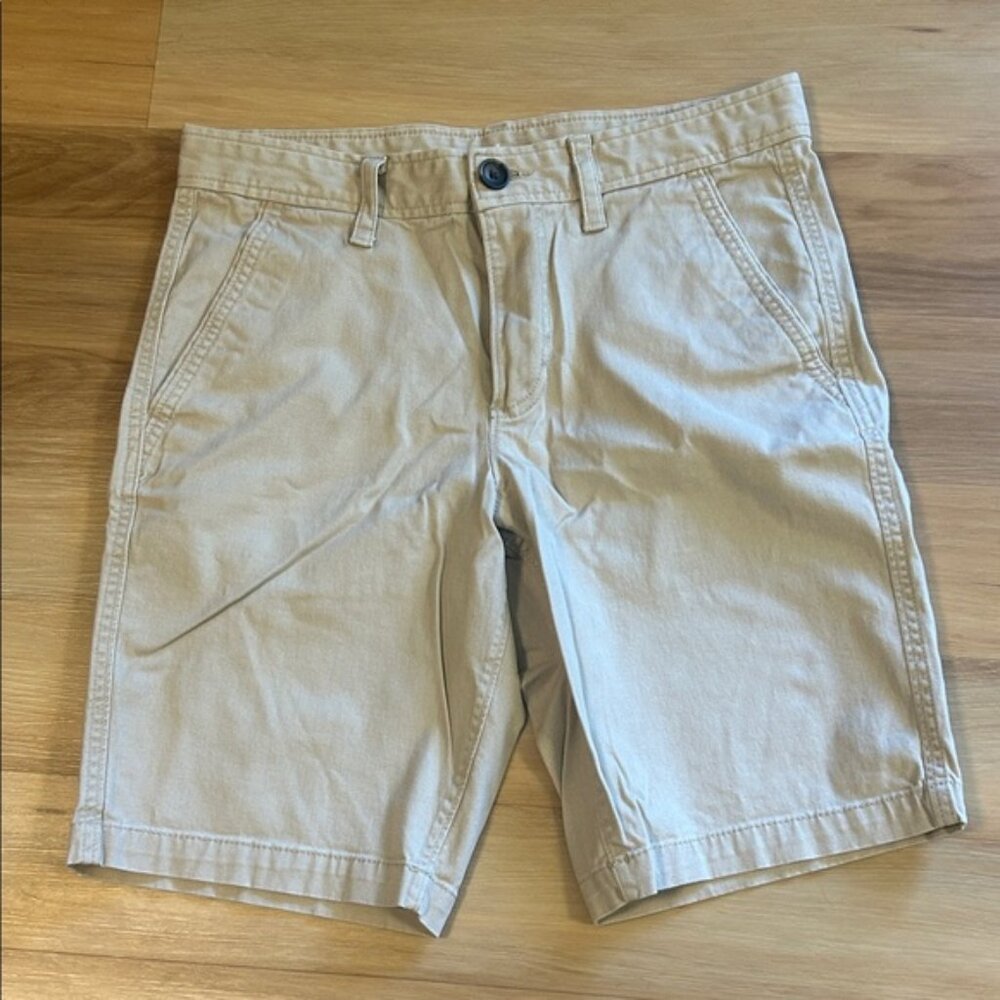 Urban Pipeline Men's Beige Flat Front Shorts